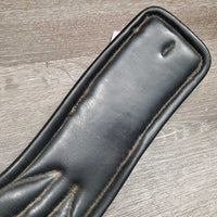 Anatomical Thick Padded Leather Dressage Girth, D Ring *gc, clean, dirty & hairy seams
