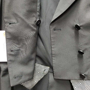 Show Jacket *gc, mnr hair, older, threads