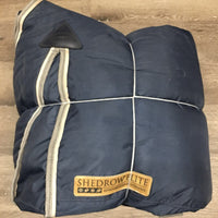 Med Winter Blanket, 2 legs *gc, clean, mnr wpf, dirt, rubs, threads, scrapes, slices, stains, lining tear, undone stitch.

