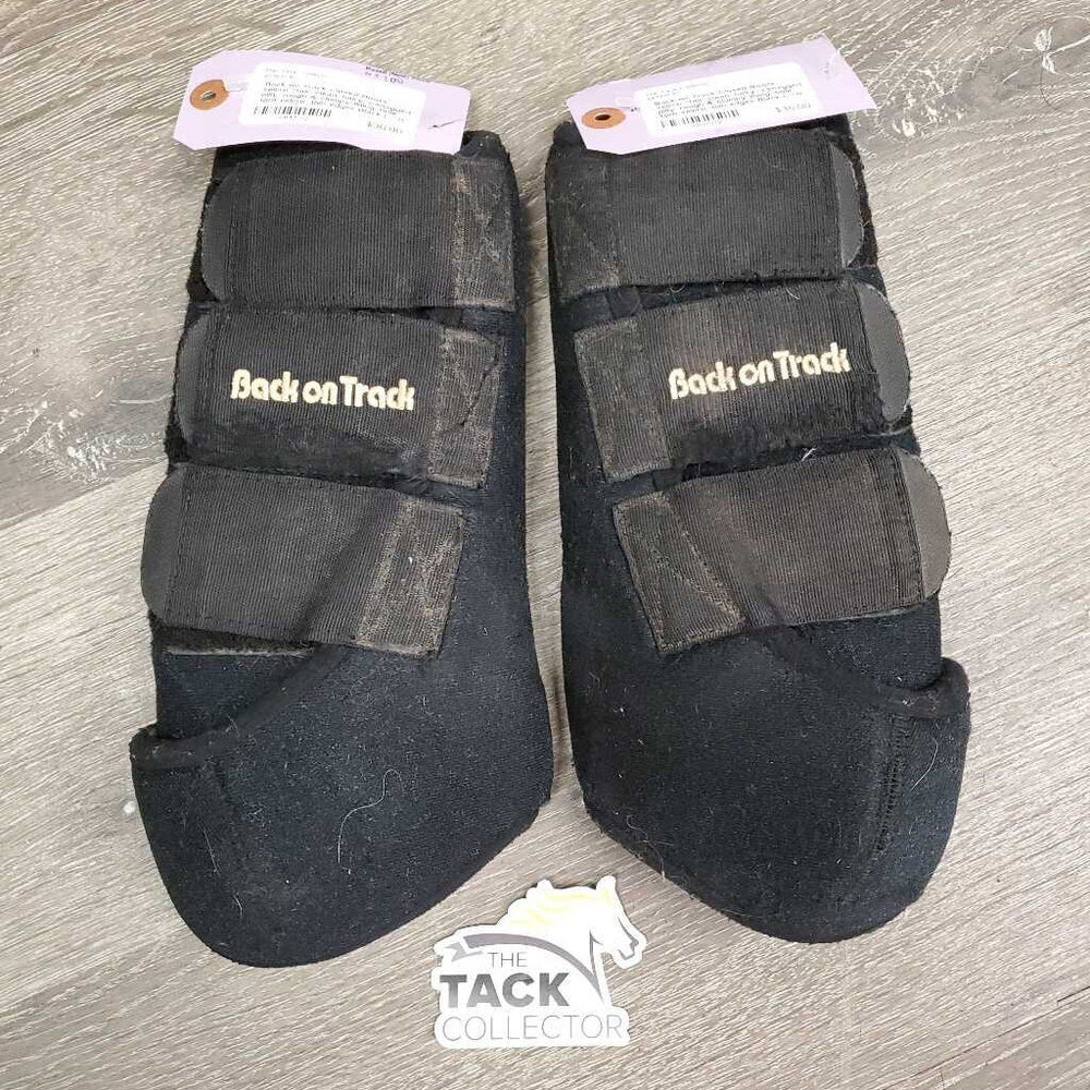Closed Boots, velcro *fair, clean, hairy, v.snagged, pilly, rough & clumpy lining, hole, torn velcro, thin edges