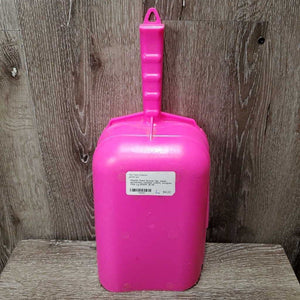 Plastic Feed Scoop *gc, clean, scratches, residue, stains, scrapes