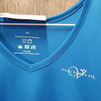 LS V Neck Shirt *vgc, mnr peeling logo
