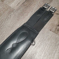 Anatomical Shoulder Relief Padded Girth, 2x els, 3x D Rings *xc, clean, mnr dust, rubs & hair