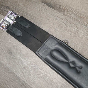 Anatomical Shoulder Relief Padded Girth, 2x els, 3x D Rings *xc, clean, mnr dust, rubs & hair