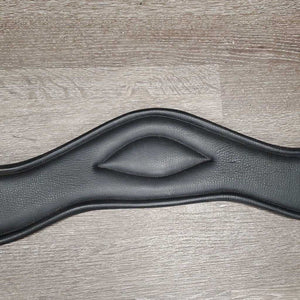 Anatomical Shoulder Relief Padded Girth, 2x els, 3x D Rings *xc, clean, mnr dust, rubs & hair
