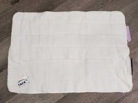 2 v.thin No Bow Fleece Leg Quilts *gc, clean, rubs, clumpy, mnr puckers & folds
