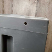 Plastic Corner Feeder, 2x wooden wall mounting boards *xc/like new, mnr dirt
