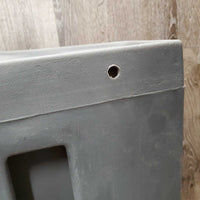 Plastic Corner Feeder, 2x wooden wall mounting boards *xc/like new, mnr dirt
