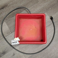 Square Plastic Heated Water Dish, Metal Covered Cord *gc, stains, scratches, WORKS
