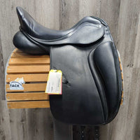 18" *W 6" Zaldi Platinum Dressage Saddle, XL Front Exterior Block, Wool Flocking, Rear Gusset Panels, Padded Seat, Flaps: 17"L x 10"W Serial # 201 426 18 32
