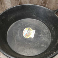 Rubber Feed Bin, 2 handles, label *xc/like new, dusty
