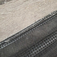 Padded Neoprene Nylon Girth, 1x els *fair, v.rubbed, frayed & holey edges, clean, hairy seams stretched & torn elastic