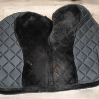 Quilt Rolled Fleece Jumper Saddle Pad, 2x piping *gc, clean, faded, puckers, mnr stains, hair, threads, rubs