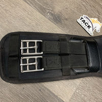 Neoprene Memory Foam Dressage Girth, 2x els, center D Ring *xc/vgc, mnr dirt & stains, missing center strap
