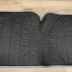 Mesh Dressage Saddle Pad, Mesh Soundproof Bonnet Set *vgc, mnr hair, dirt, threads