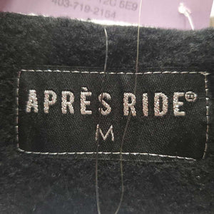 "Amelia" Sweatshirt, tag *new