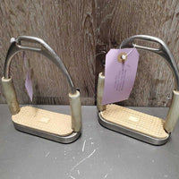 Pr Flexi Stirrup Irons, grips *gc, dirt, cracks, discolored, stiff, squeaky
