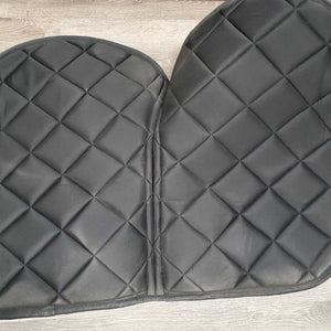 Quilt Jumper Saddle Pad, 2x Piping *gc, clean, bare glitter, peeling, mnr stains, rubs, pills, hair