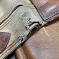 Lg Belly Girth, caribiner, 2x els *gc/fair, clean, torn elastics, older, scrapes, rubs, gouges
