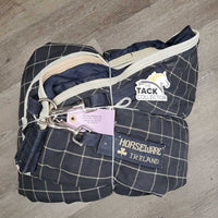 370g Winter Blanket, tail *vgc, wpf, clean, older, stains, scuffs, snags, threads, rubs