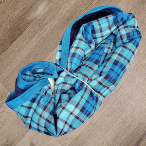 Med Winter Blanket, 2 legs *xc,clean, v. wpf, v. mnr stains, threads