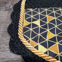 Crochet Fly Veil Ear Bonnet, piping *like new, puckered, mnr dirt?residue & hair