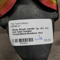 Body Brush, handle *gc, dirt, hair, mnr bent bristles
