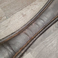 Leather Padded Girth, 2x Els *gc, clean, mnr dirt?residue & stains, frayed elastic
