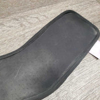 Anatomical Memory Foam Dressage Girth, 2x els, D Ring *vgc, mnr hair, dirt, film/residue
