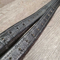 Pr Stirrup Leathers *vgc, mnr dirt, dents, stiff, dry, scrapes, peeled spots