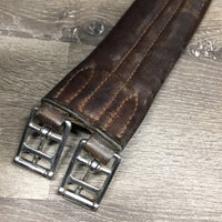 Narrow Thick Padded Leather Girth, 1x Elastic *gc/fair, v.stiff, hard, clean, older, mnr dirt, creases, stains
