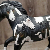 Retired "Ebony in Harmony" 1E/4284, Retired *vgc, dusty, mnr scratches & edge dents