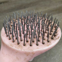 Hard Bristle Tail Brush *fair, bent bristles, v.stained, scuffed & scraped