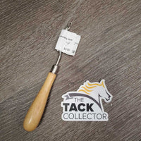 Wood Pull Through Braiding Hook *vgc
