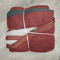 Fleece Keyhole Quarter Sheet *gc, hair, dirt, film
