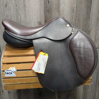 17" *W/XW *6.25" W.R.H. French Debut Close Contact, 2 Billet Guards, Black Ideal Cotton Cover, Black Fairfax Bag: 4 Velcro Blocks, Wool Flocking, Front & Rear Gusset Panels, Flaps: 13.75"L x 14.5"W Serial #: 17 W 103191
