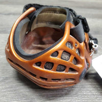 1 Only Hoof Boot *gc/fair, clean & dirty, residue, inside toe hole