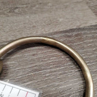Med Hvy Loose Ring *gc, clean, scratches, stains, scuffs
