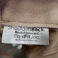 Shoulders Back *xc, clean, mnr puckered els
