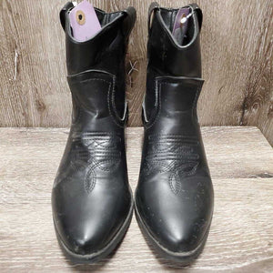 Synthetic Short Pointy Toe Western Boots *vgc, mnr dirt, scrapes & scratch