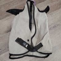 Hard Mesh Fly Mask, ears, nose *gc, dirt, pills, mnr holes, threads, stains?
