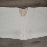 Quilt Dressage Saddle Pad *vgc, mnr hair, stains, puckers, rubs, puckers
