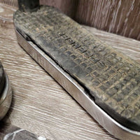 Pr Flexi Stirrup Irons, grips *gc, rubs, cracking grips, dirty, mismatched grips
