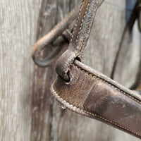 FS Wide Nose Hunter Bridle, braided reins *fair,CUT OFF Flash, tight keepers, thick residue, dry, stiff, faded
