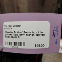 Pr Hoof Boots, box, info packet *vgc, dirty interior, scuffed soles
