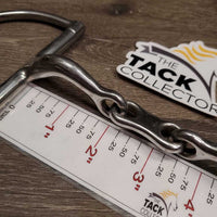 Curved French Link Hunter D Ring, flat center bar *gc, clean, scratches
