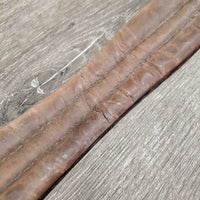 Padded Narrow Leather Girth, 1 els *fair, older, dirty, stiff, dry, deep creases
