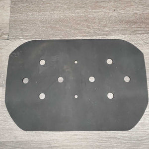 Non-Slip Half Pad *vgc, mnr dirt, v. mnr punctures, hair