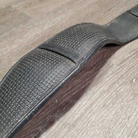 Padded Neoprene Girth *gc, clean, mnr residue, older, marker, missing & broken logo