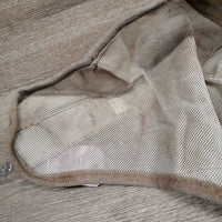 Hvy Fly Mask *gc, v.dirty/mud, hairy, clumpy, mnr threads
